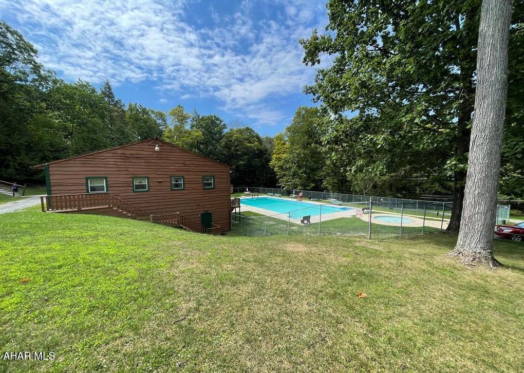 Glendale Yearound - Residential