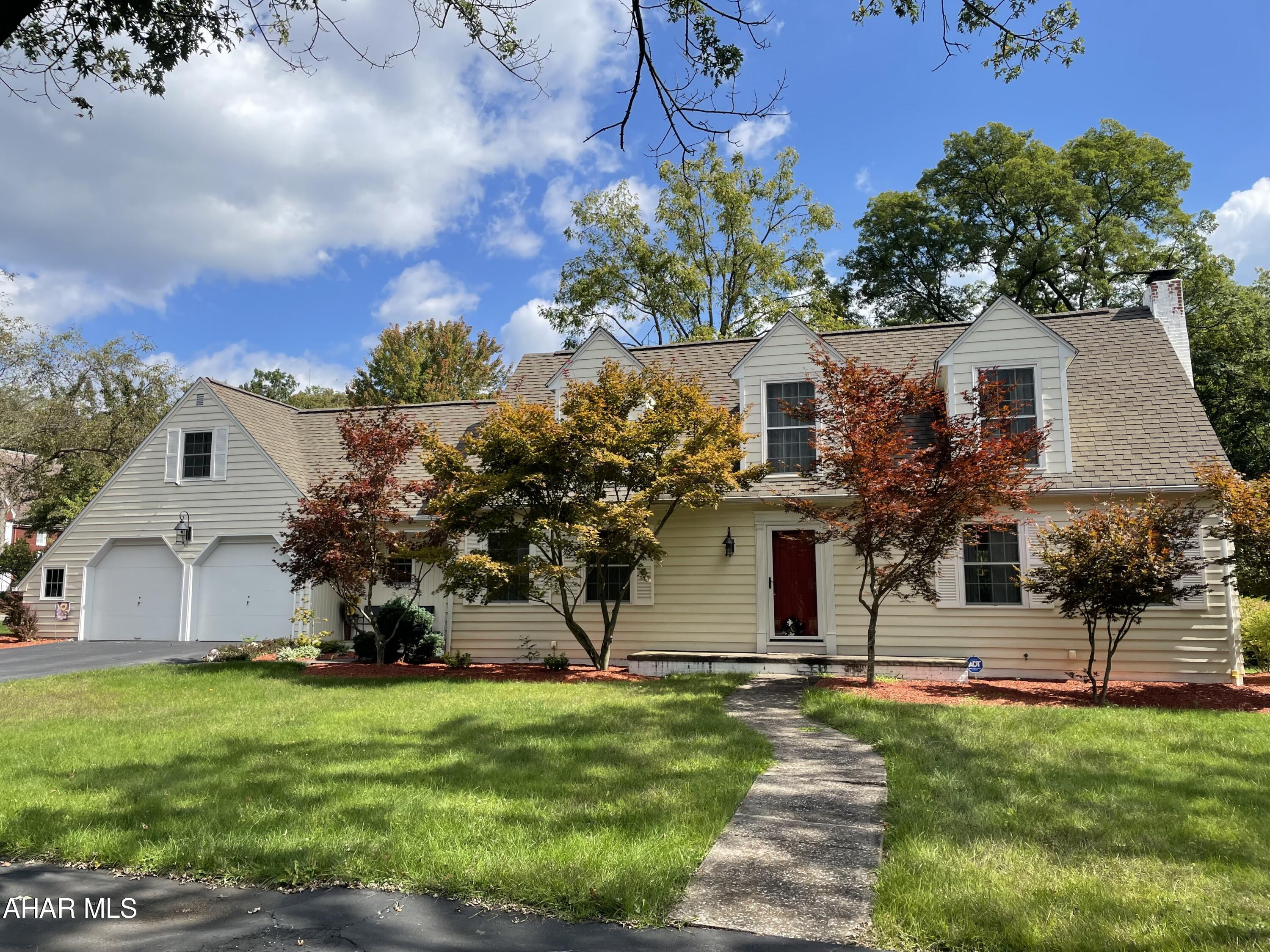 Baker Mansion - Residential