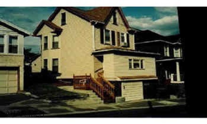 Cute 2 story with central air. 3rd floor offers newly remodeled 3rd bedroom. 1sat floor computer area. Cute 2 story with central air. 3rd floor offers newly remodeled 3rd bedroom. 1sat floor computer area.