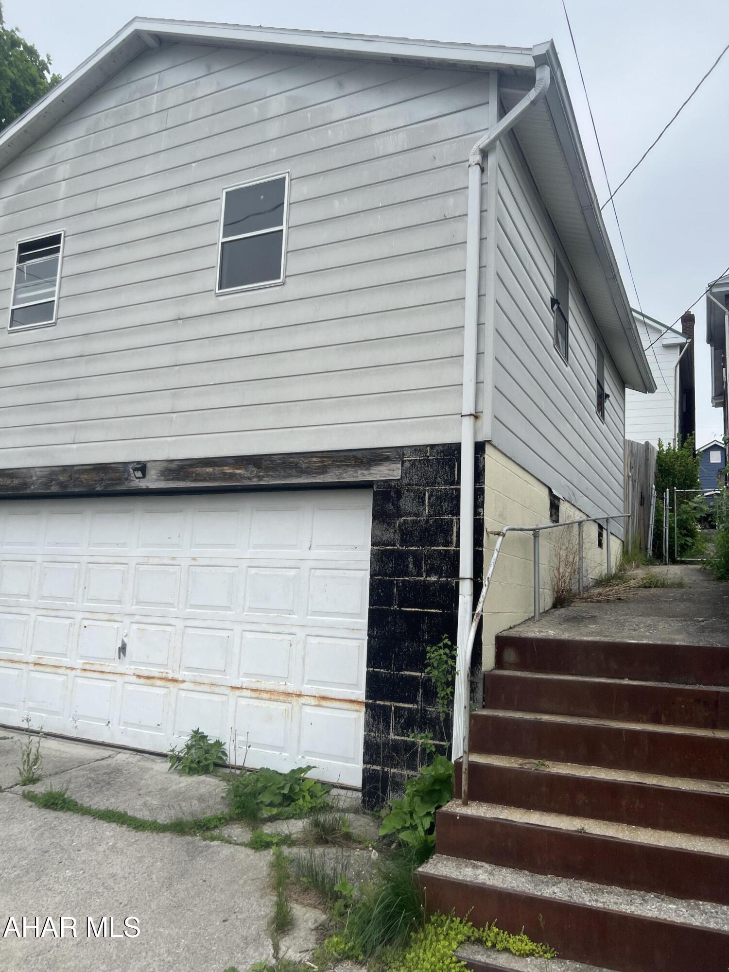 Unknown - Residential