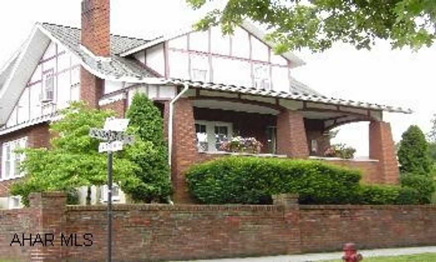 2 Story Brick & Stucco Stunning home on a triple lot in the borough.  Hardwood Floors - Fireplace - Built-ins - 18x36 heated pool with wood fencing - Home in perfect conditon!