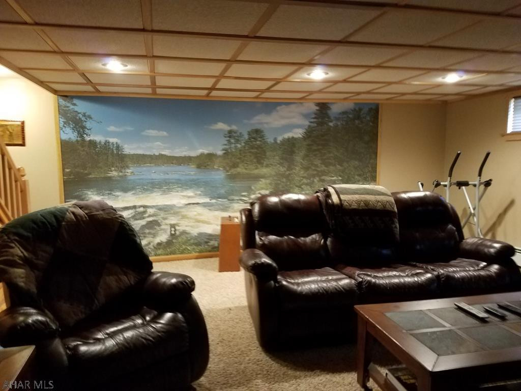 Glendale Yearound - Residential