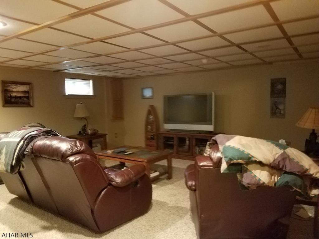 Glendale Yearound - Residential