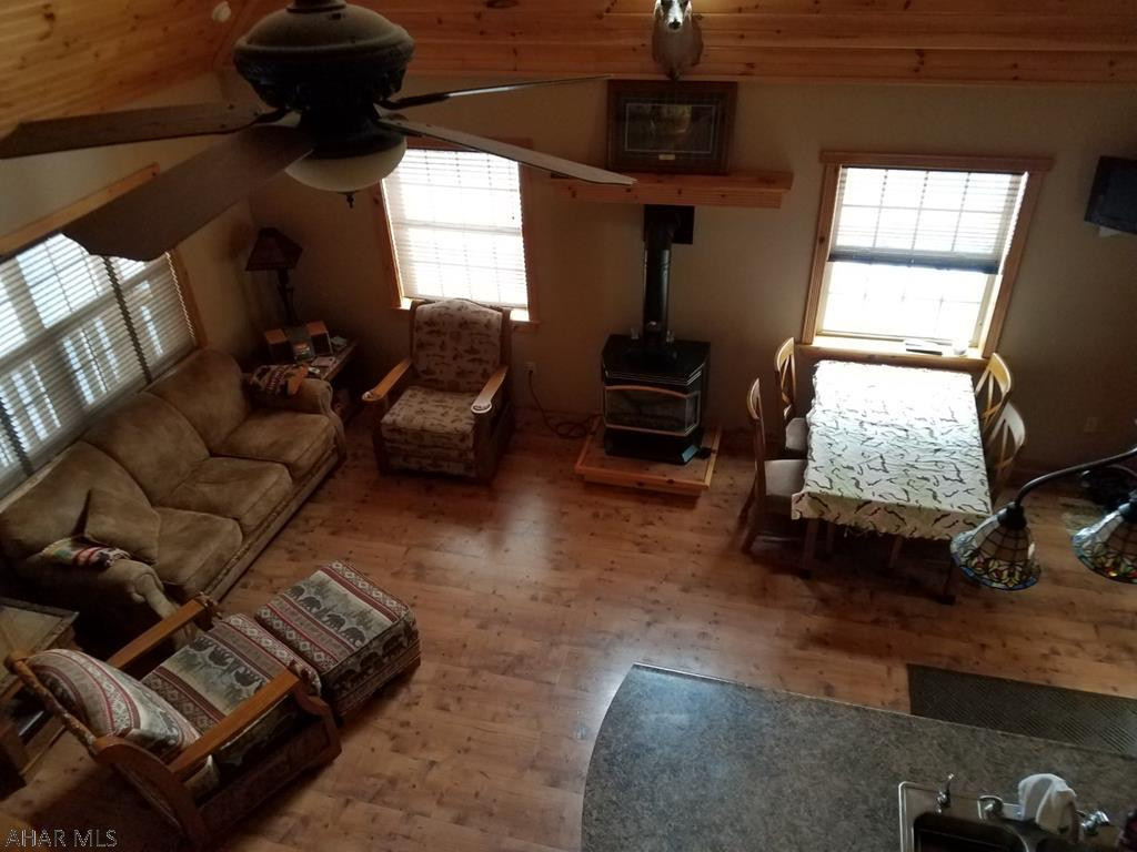 Glendale Yearound - Residential