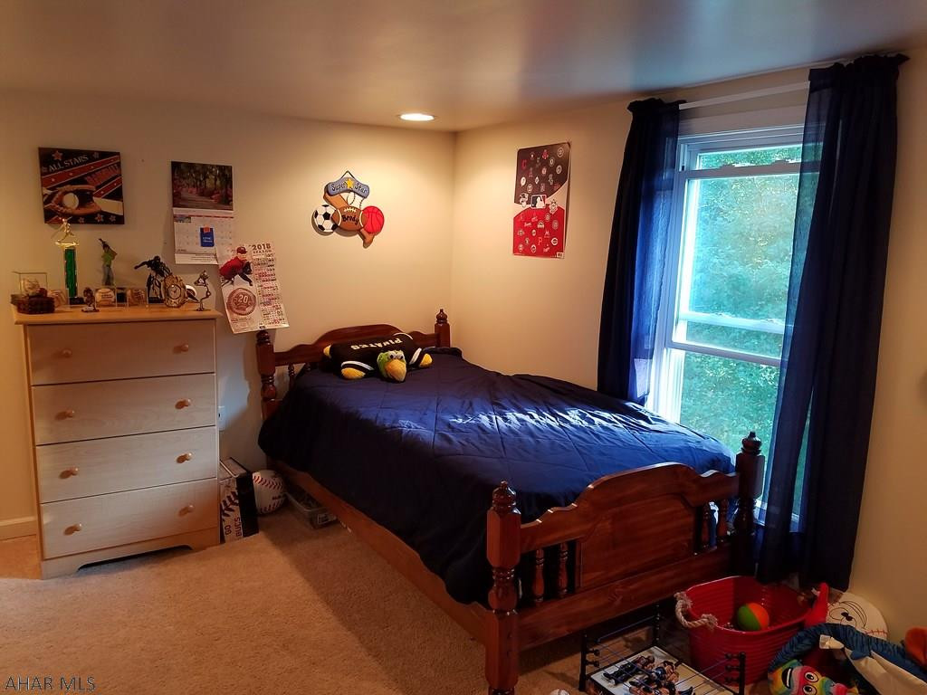 Juniata Gap - Residential