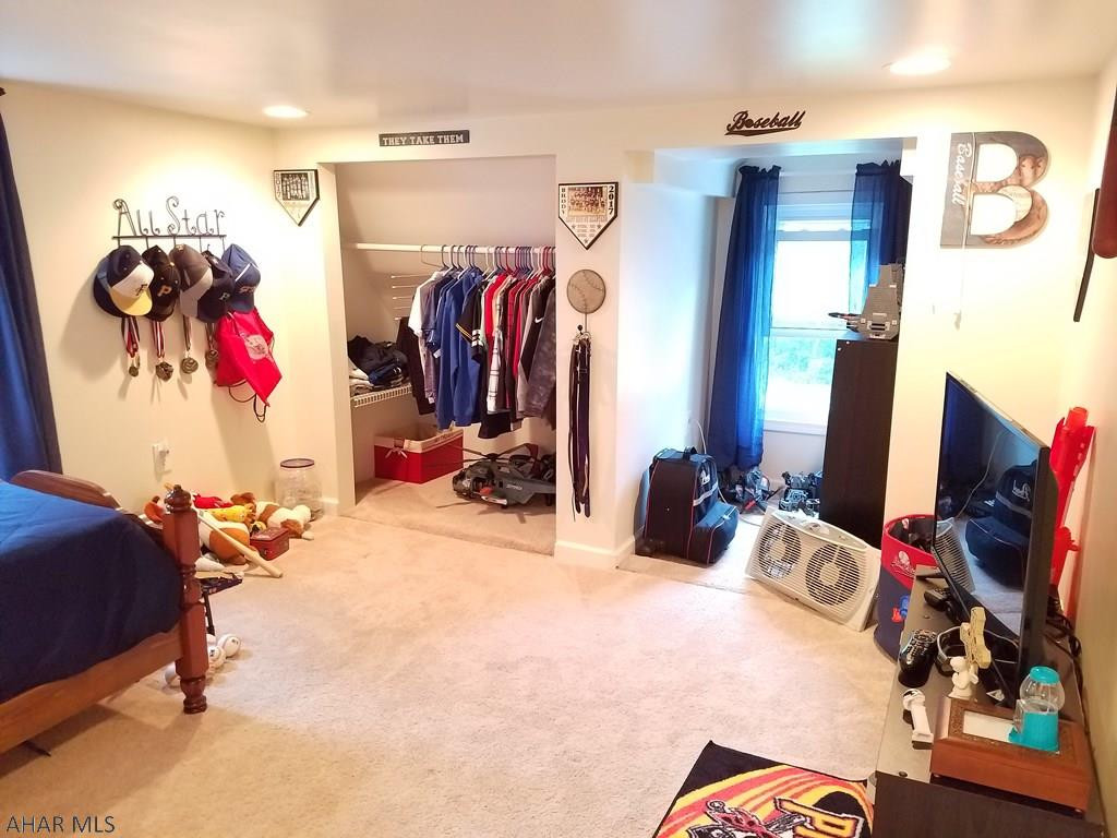 Juniata Gap - Residential