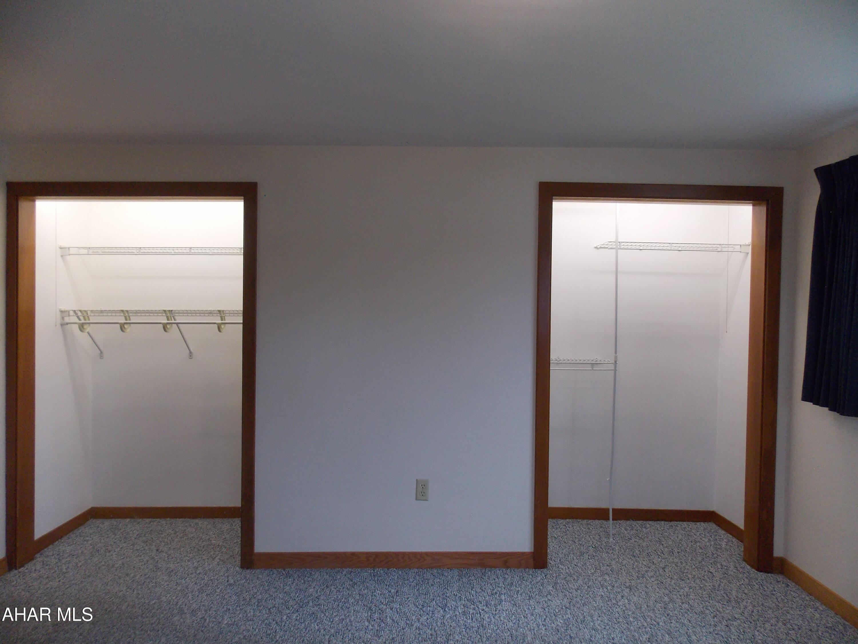 Pleasant Valley - Residential