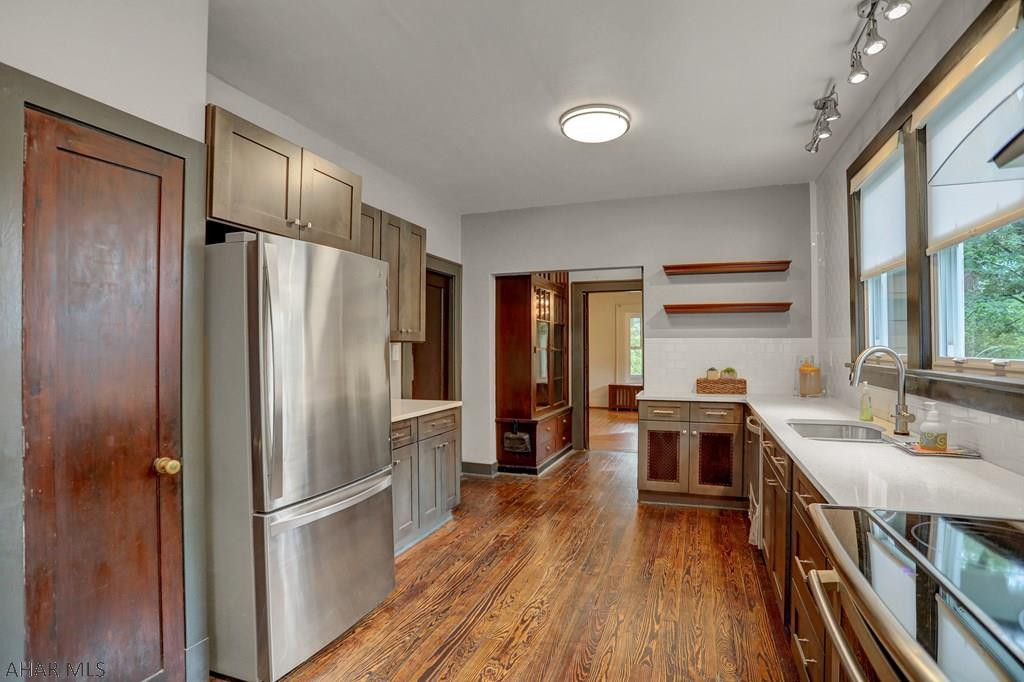 Unknown - Residential