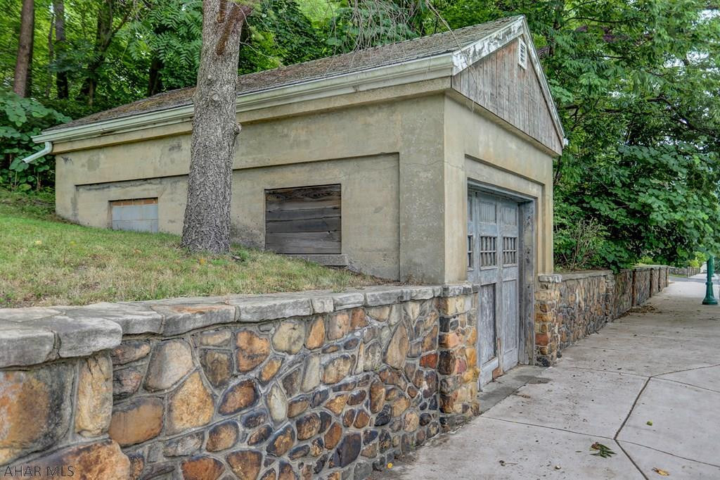 Unknown - Residential