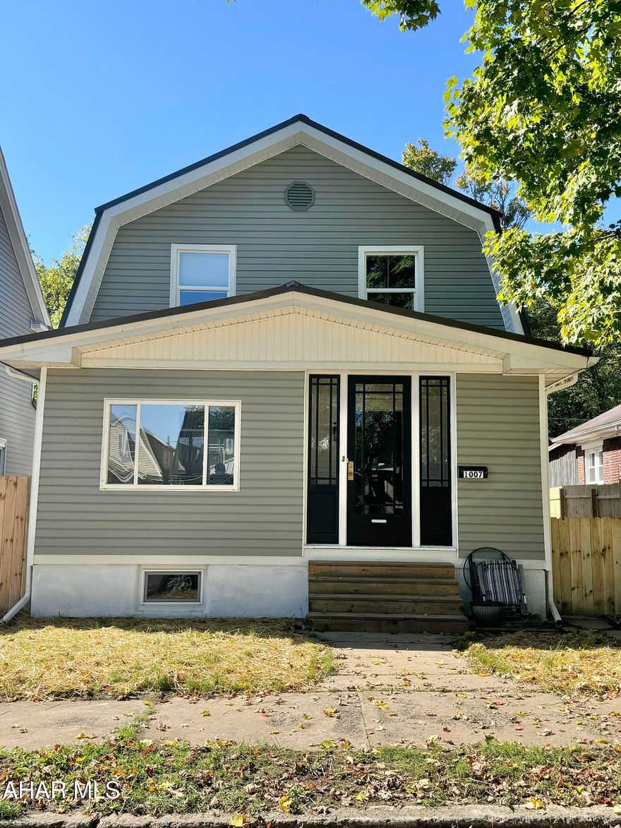 Beautifully remodeled home in the quiet area of Park Blvd.  Home features 3 bedrooms, 1 bathroom, 2 car garage, and all new everything from the ground up!  Garage has been extensively re-built and all mechanics are replaced as of this year. Granite Countertops, Luxury Plank Flooring, and high end fixtures complete this stunning remodel.