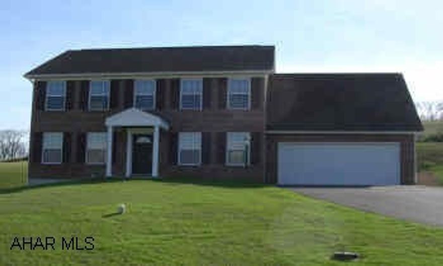 GREYSTONE ESTATES. NEW CONSTRUCTION.  GREYSTONE ESTATES. NEW CONSTRUCTION. SUPER FLOOR PLAN. 4TH BEDROOM IS BONUS ROOM. 2ND FLOOR LAUNDRY. CALL SUSAN 935-8252 FOR BUILDER INCENTIVES. CONTACT LISTING AGENT BEFORE WRITING OFFER FOR SPECIAL CONTRACT.