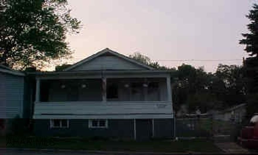 An immaculate home that needs nothing but a new family. Low taxes, low utilities, great neighborhood.