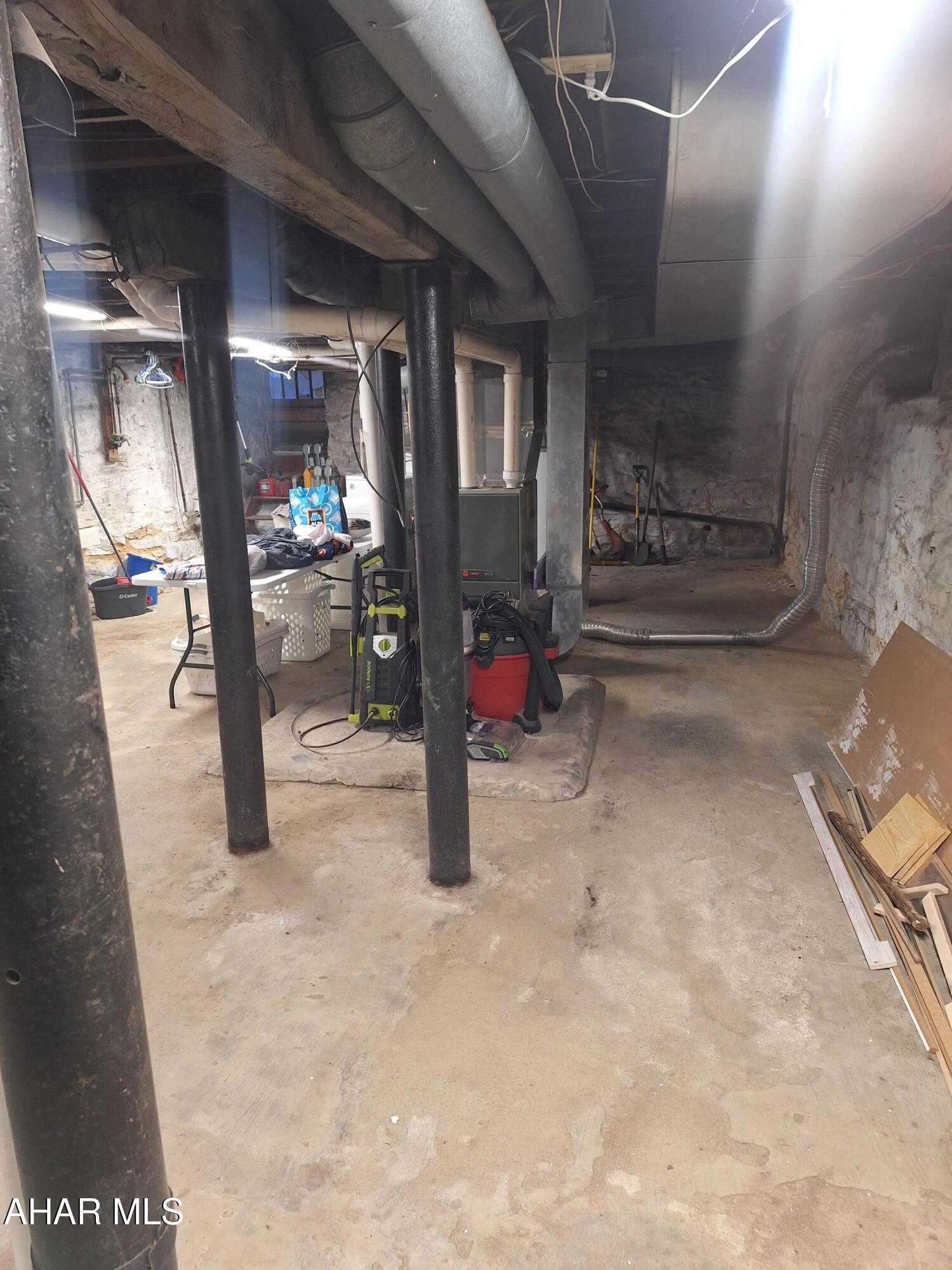 Juniata - Residential