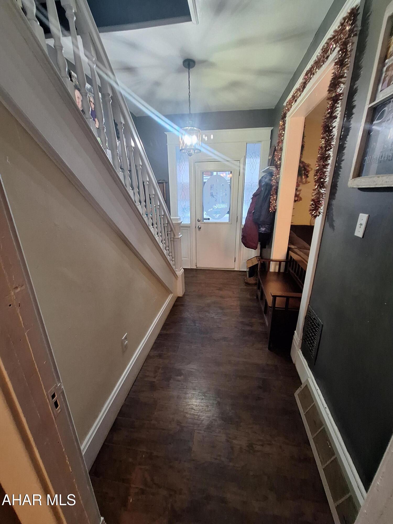 Juniata - Residential