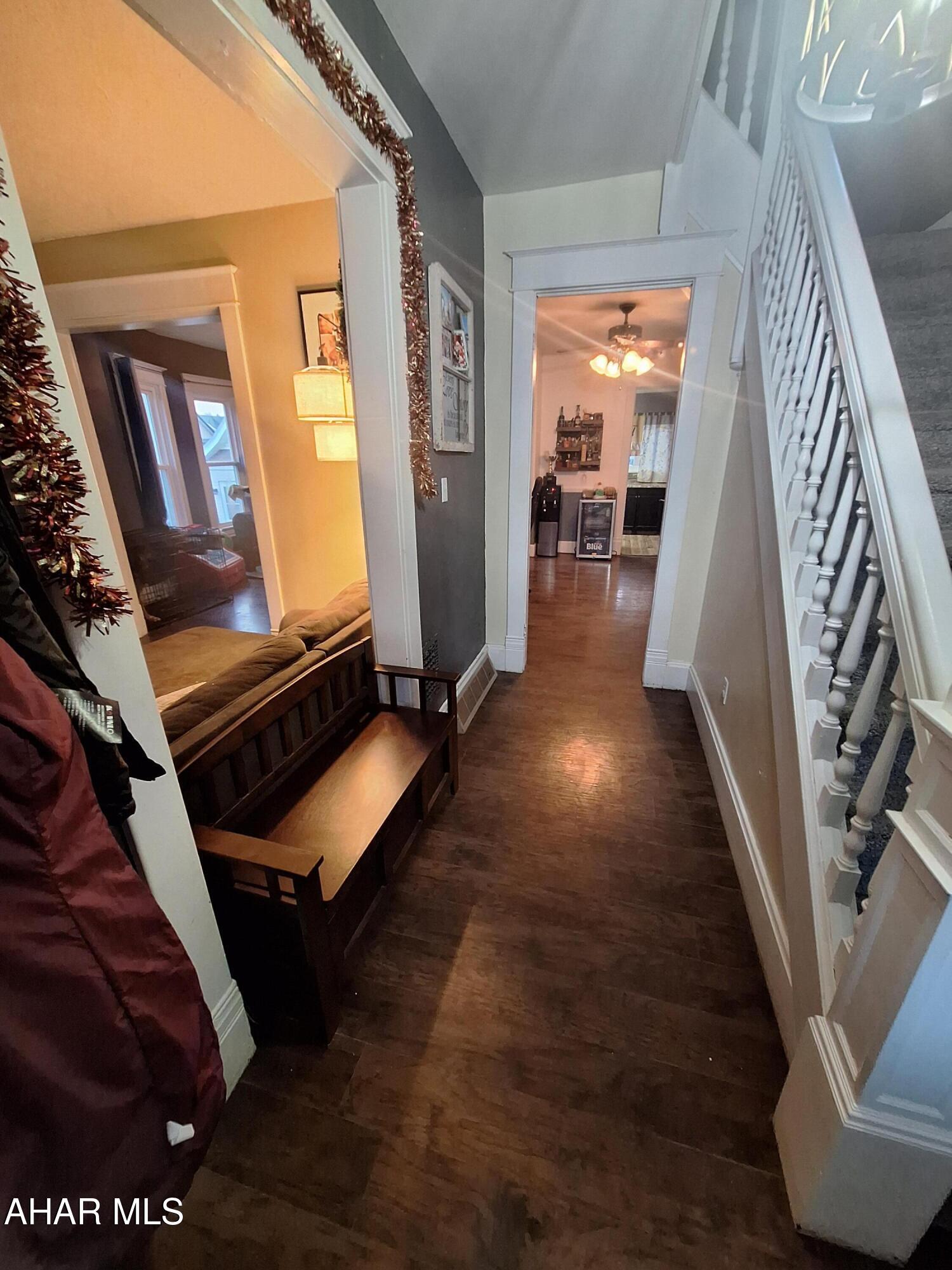 Juniata - Residential