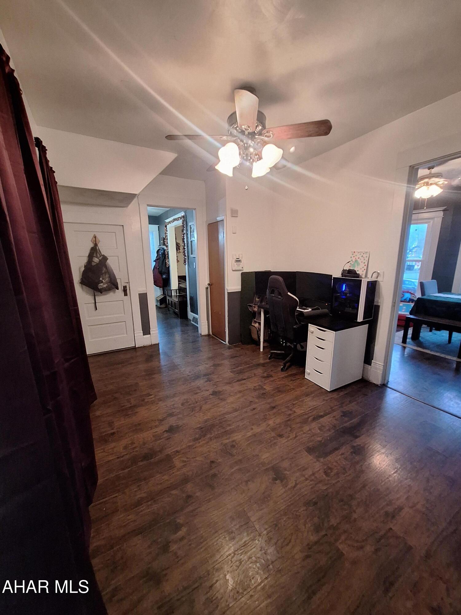 Juniata - Residential