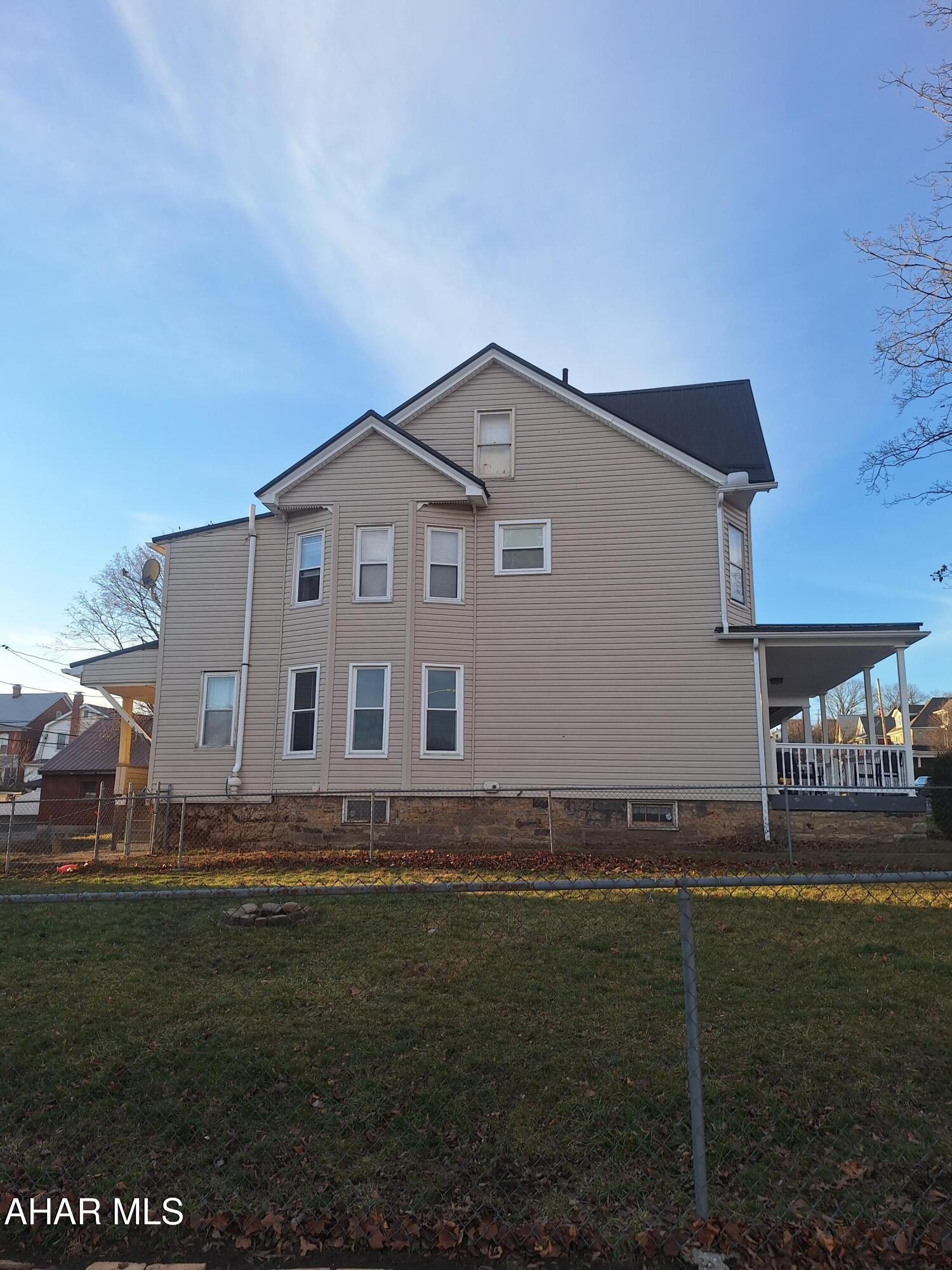 Juniata - Residential