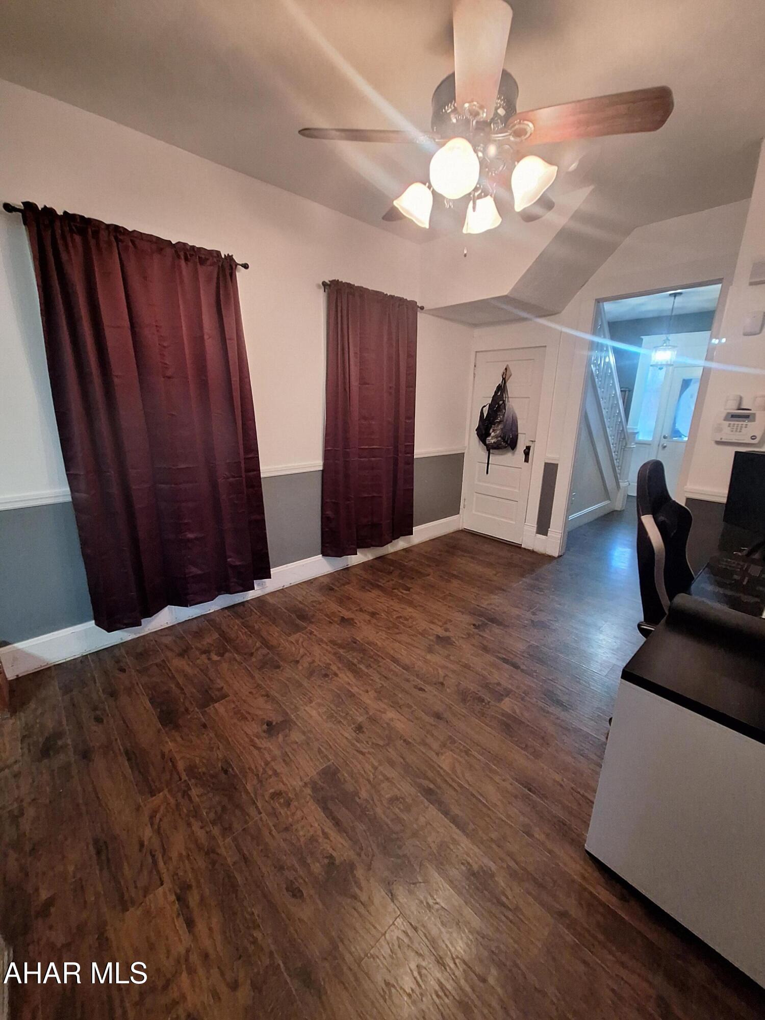 Juniata - Residential