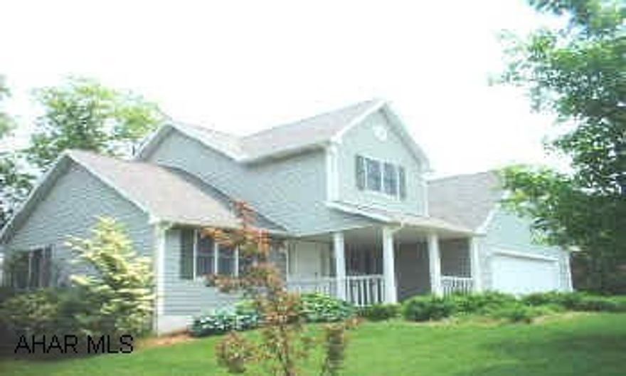 Beautiful 2 story on nicely landscaped corner lot, ceramic entry, 1st. fl. laundry, covered, private rear deck, family room off kitchen.