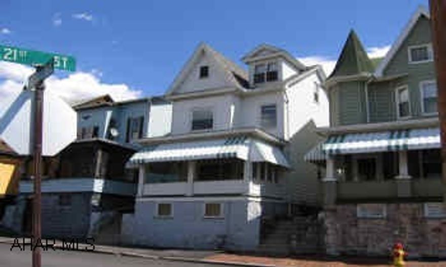 New Roof on House & Garage, 5-year old Circuit Breakers Third Floor could be 4th Bedroom. New Roof on House & Garage, 5-year old Circuit Breakers Third Floor could be 4th Bedroom.