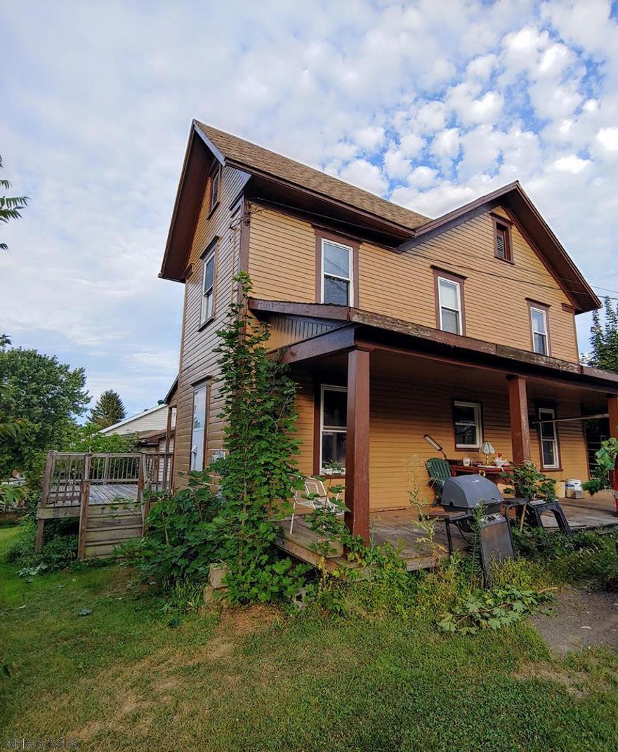 Opportunities abound with this large, 3 bedroom, 1.5 bath home with over a quarter of an acre of ground, in Fishertown PA. Hardwood floors, attached 1 car garage,walk up attic, large deck and wrap around porch add to the character of this 2 story project. Bring your ideas to this potential investment!