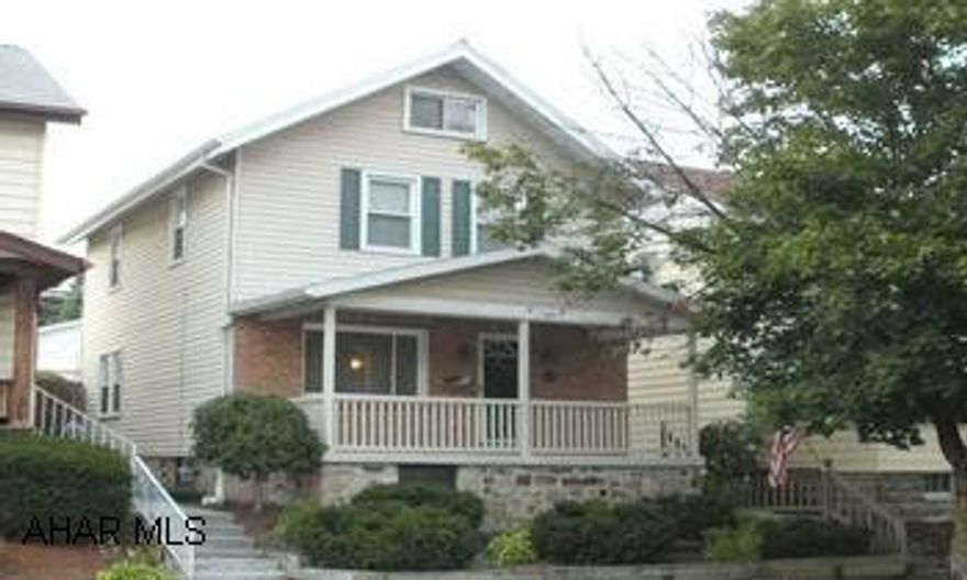 Well cared for 3 BR home with tons of charm in Fairview! C/A, newer front porch, carpet, & sunroom. Bathfitters bath, ABV ground pool w/patio, 2 car garage. All appliances included. Call Jenn 932-1888. Well cared for 3 BR home with tons of charm in Fairview! C/A, newer front porch, carpet, & sunroom. Bathfitters bath, ABV ground pool w/patio, 2 car garage. All appliances included. Call Jenn 932-1888.