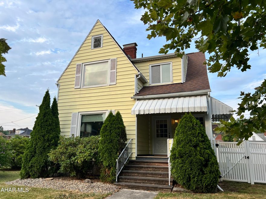 Beautiful home with garage and large fenced yard. Upon entering the front foyer you will be delighted with the high ceilings throughout, spacious living room with a custom woodburning fireplace. Kitchen is full of updated cabinetry and countertop space, you will not be disappointed, and not to mention the updated stainless steel appliances. The rear foyer is perfect for a drop zone and attached to it is a full bathroom. Upstairs you will find three bedrooms and a wonderful full bathroom. The primary bedroom is enormous and fits a king sized bed wonderfully. The backyard is perfect for entertaining friends, family, animals, children you name it. Along with a large garage, there are an additional three parking spaces out back. Take a virtual now: https://bit.ly/313LoganBlvd