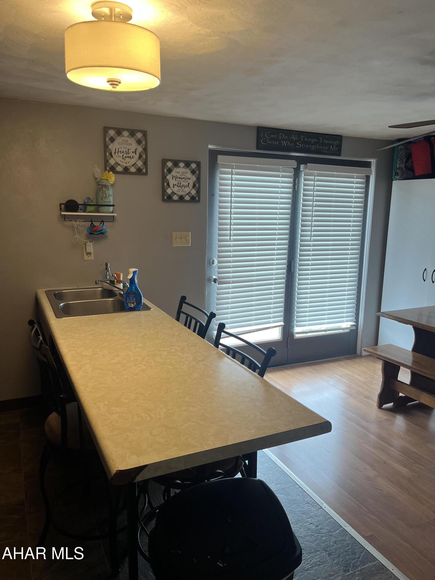 Maple Hollow - Residential