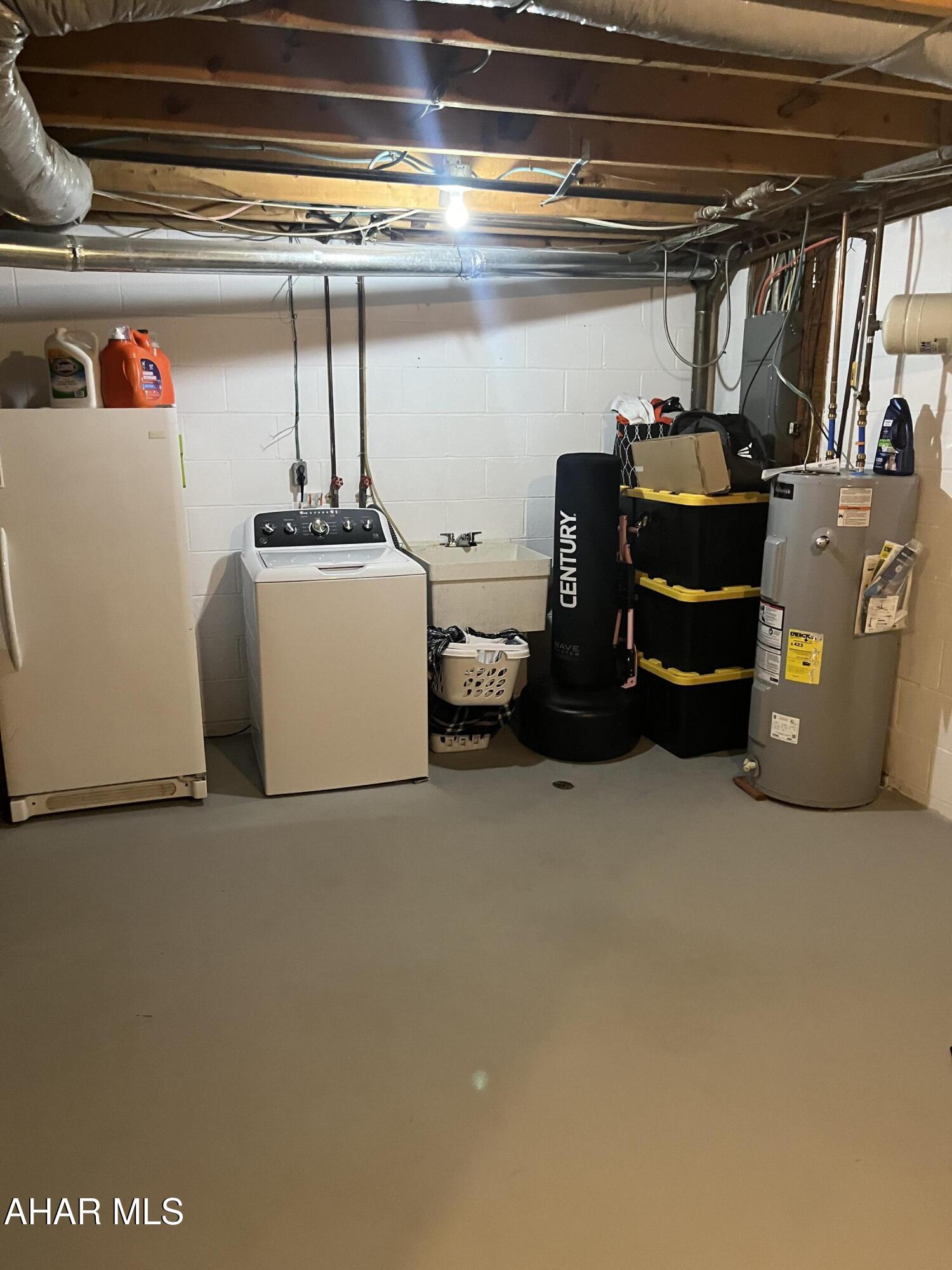 Maple Hollow - Residential