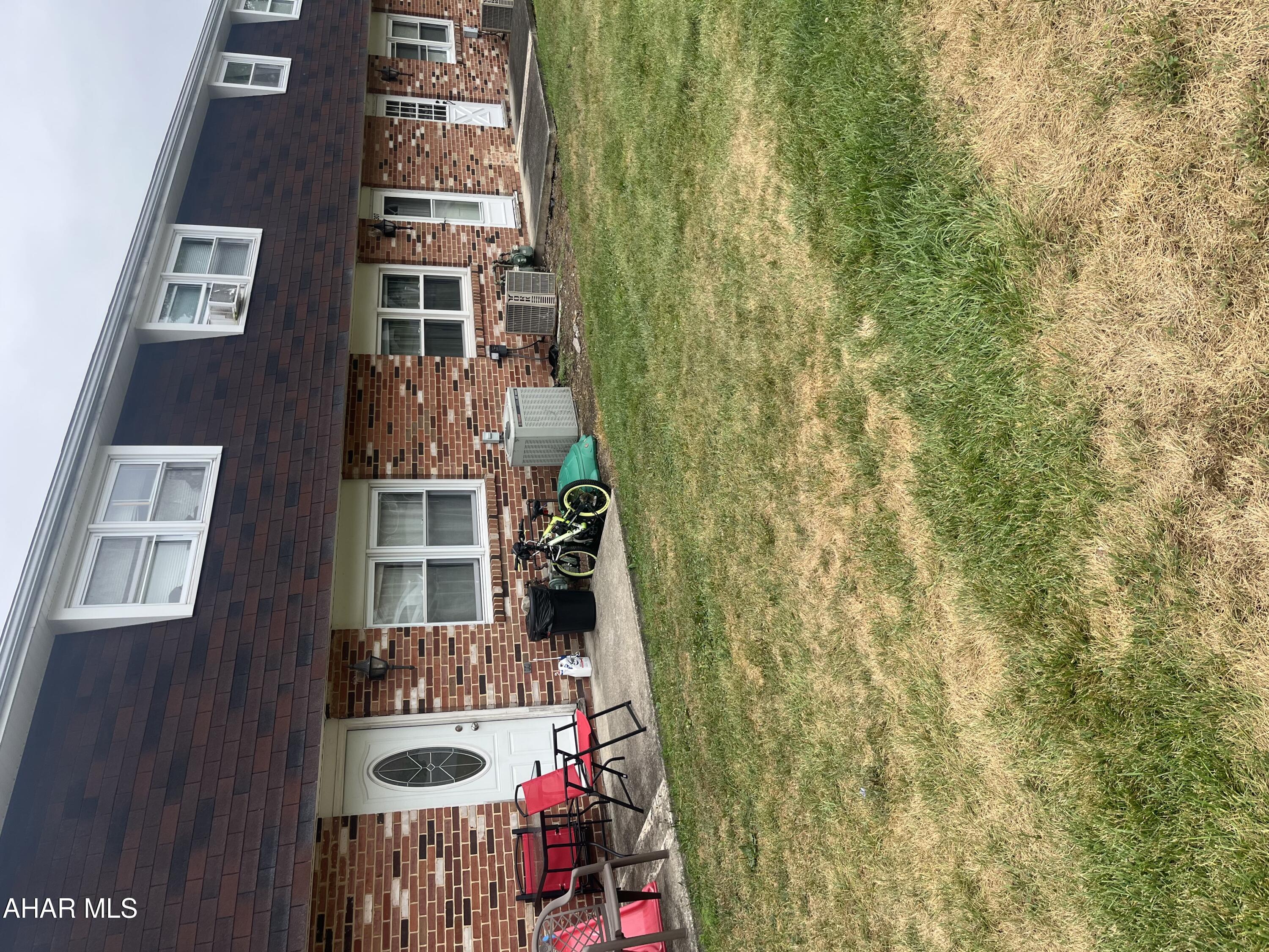 Maple Hollow - Residential