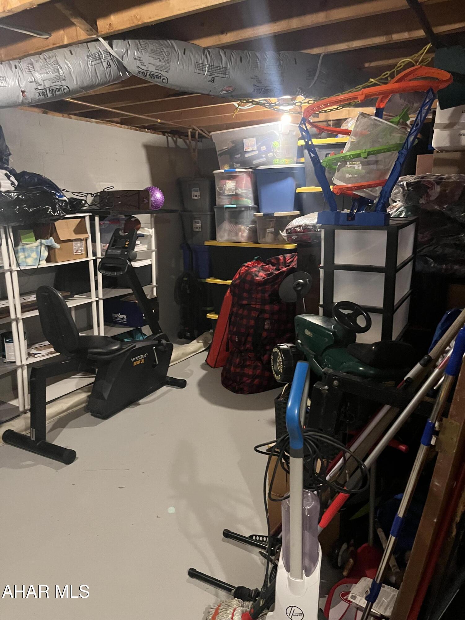 Maple Hollow - Residential