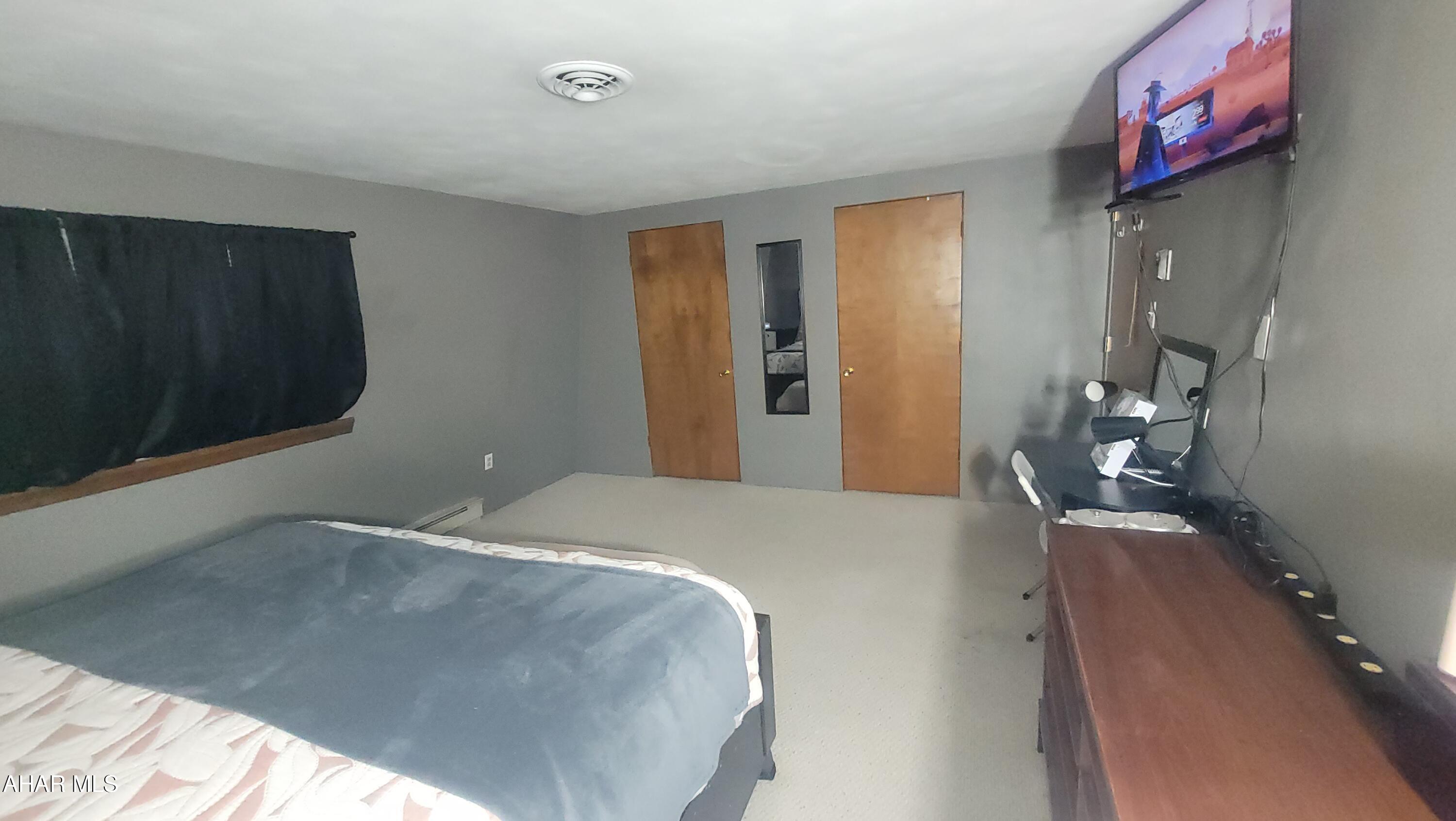 Maple Hollow - Residential