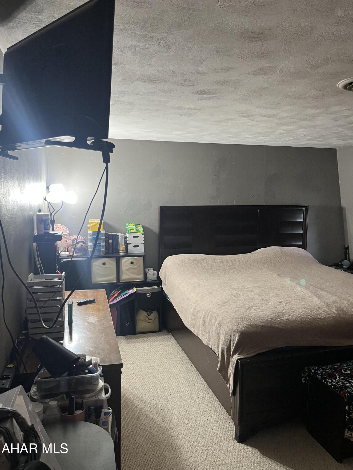 Maple Hollow - Residential