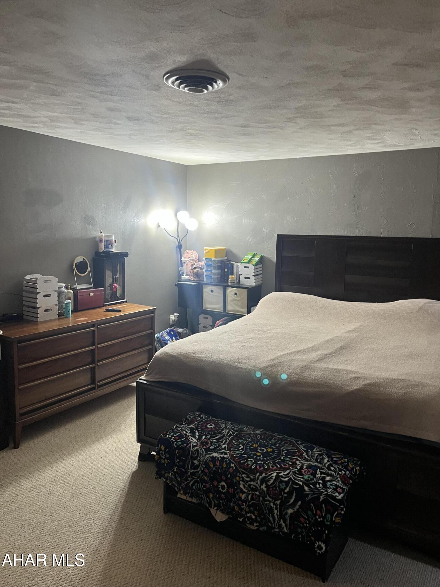 Maple Hollow - Residential