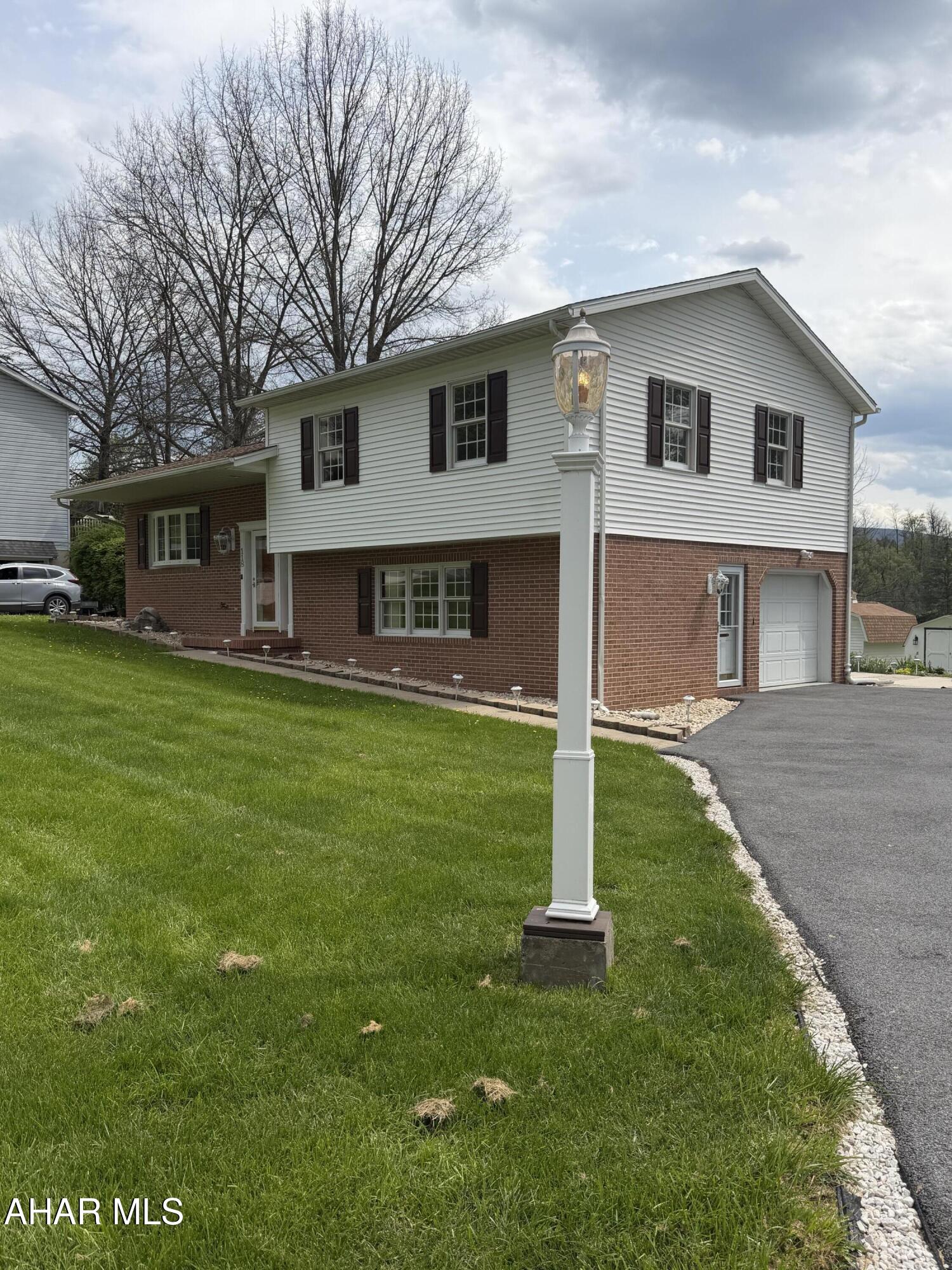 Belaire Estate - Residential