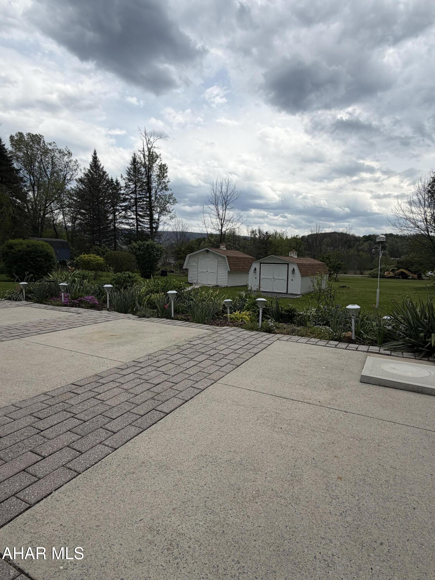 Belaire Estate - Residential