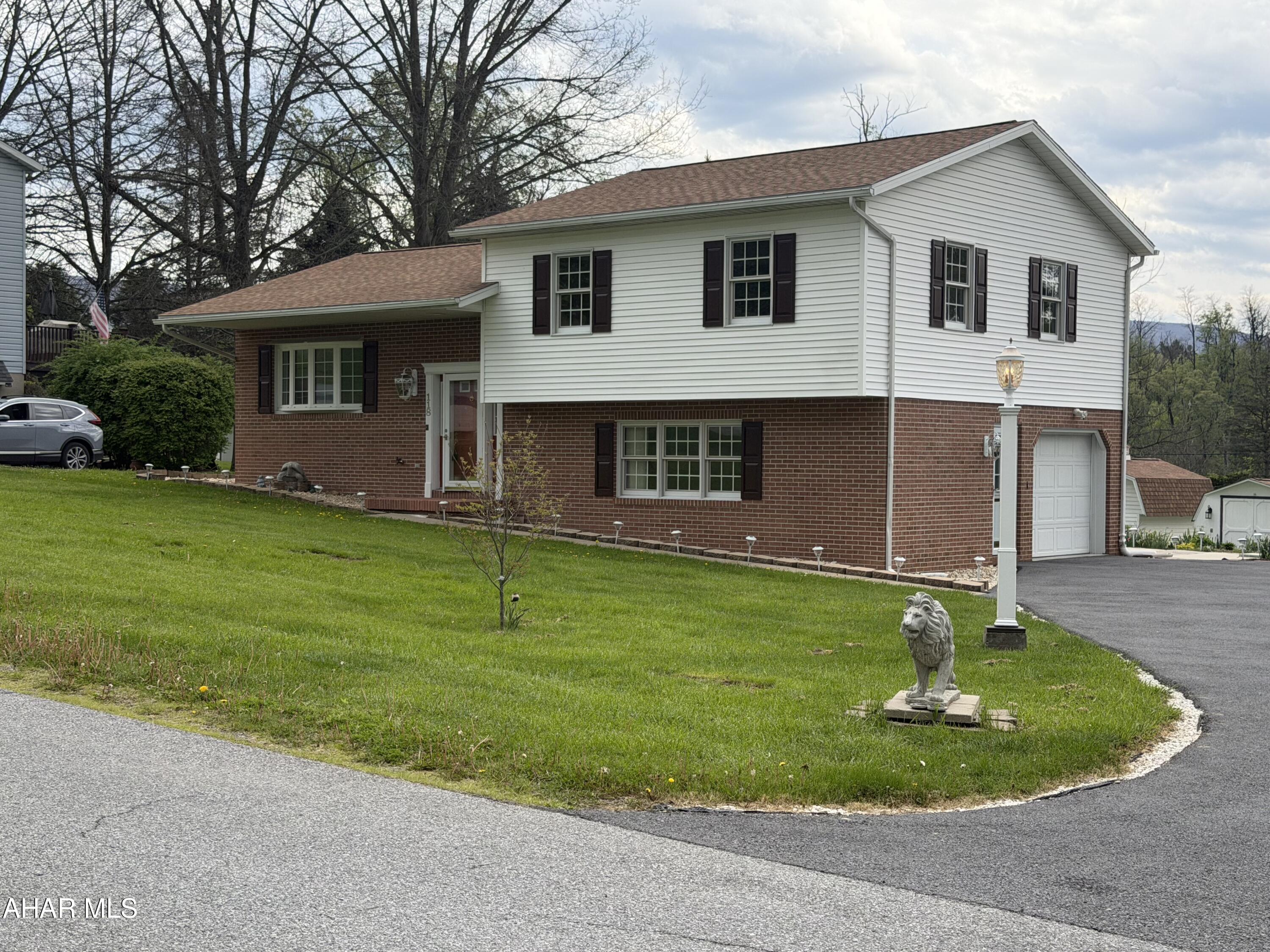 Belaire Estate - Residential