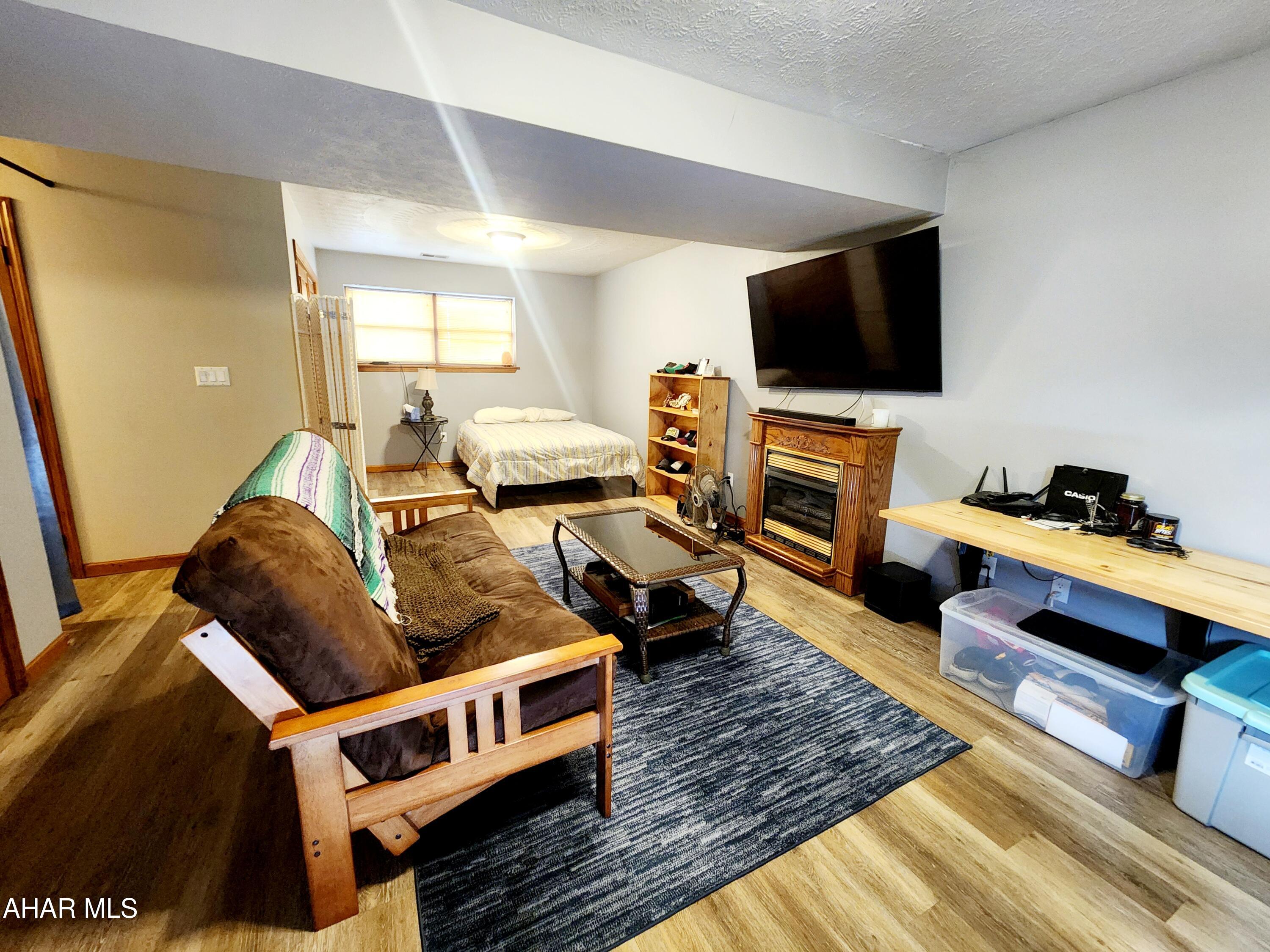 Woodland Terrace - Residential