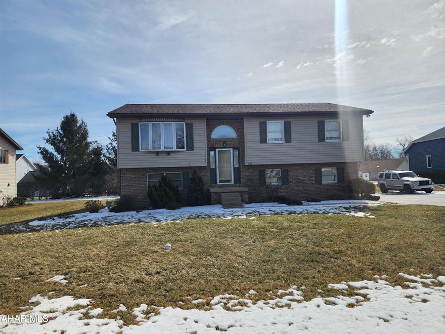 661 Tree Lane Duncansville is ready for its new owner. This very well maintained bi-level style home offers three bedrooms, three bathrooms, sunroom and partially finished basement. The main level has a nicely remodeled eat in kitchen and dining room. Off the dining room is a sunroom perfect for addition seating, of a quiet place to relax. Three bedrooms a full main floor bathroom and an en-suite full bathroom complete the first floor. The lower level offers a bonus room for entertaining and walk out to the covered deck and back yard. Laundry room and oversized two garage integral garage complete the lower level. Having a flat yard offers endless entertaining options. Call listing agent for your showing today. Seller can accommodate short notice showings Mon to Wed. Thurs to Sunday must be 24 hours notice.