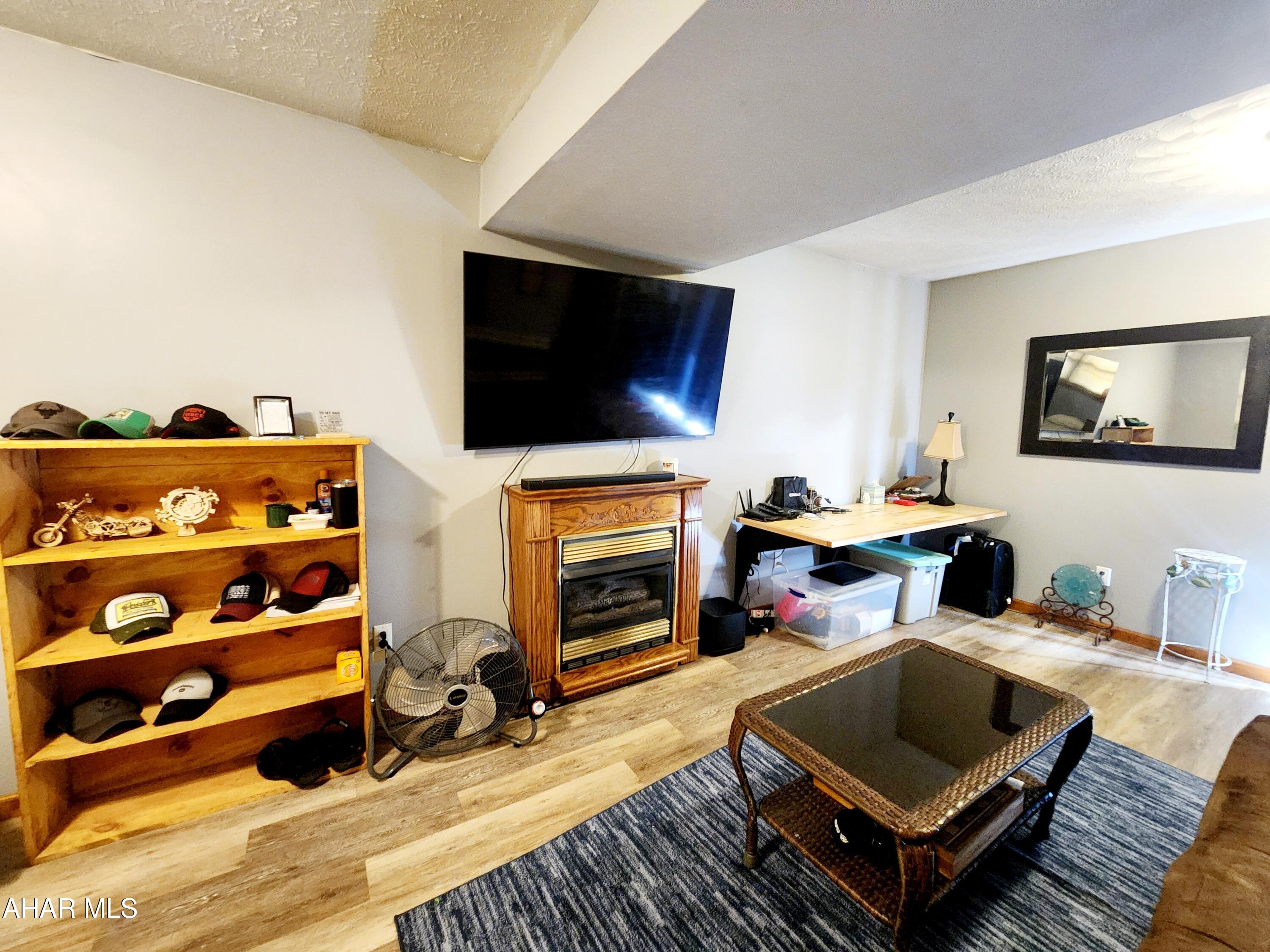 Woodland Terrace - Residential