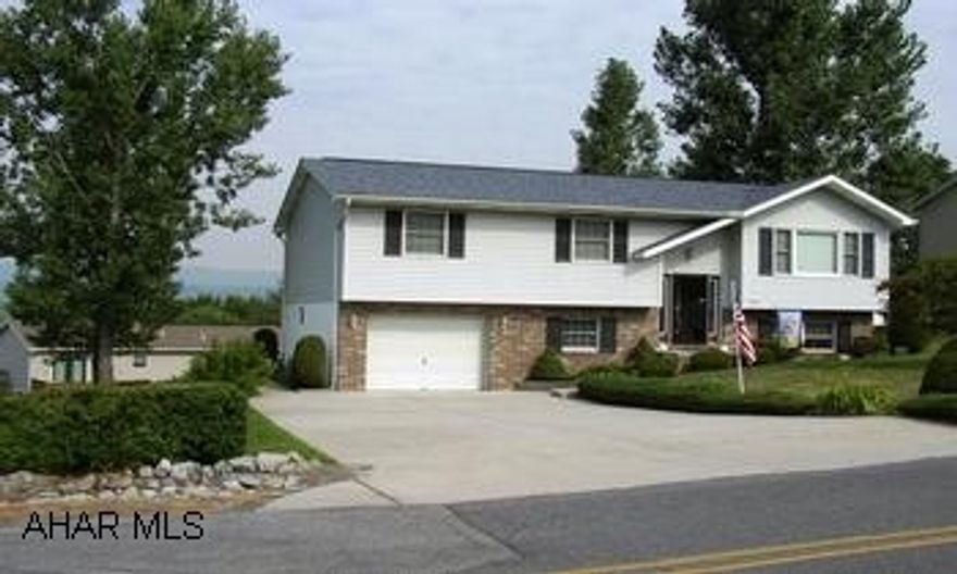 LOGAN TWP. PANORAMIC VIEW OF ALTOONA. ORIGINAL OWNERS OF THIS IMMACULATE BI-LEVEL. LARGE FAMILYROOM AND PRIVATE WORKSHOP AREA. ALL APPLIANCES STAY. NEWER ROOF, WATER PUMP, CARPET,&  HOT WATER TANK. LOGAN TOWNSHIP. PANORAMIC VIEW OF ALTOONA. ORIGINAL OWNERS OF THIS IMMACULATE BI-LEVEL. LARGE FAMILYROOM AND PRIVATE WORKSHOP AREA. ALL APPLIANCES STAY. NEWER ROOF, WATER PUMP, CARPET, & HOT WATER TANK.