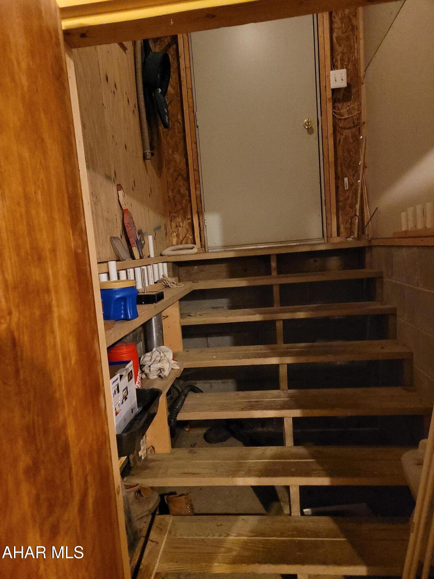 Glendale Yearound - Residential