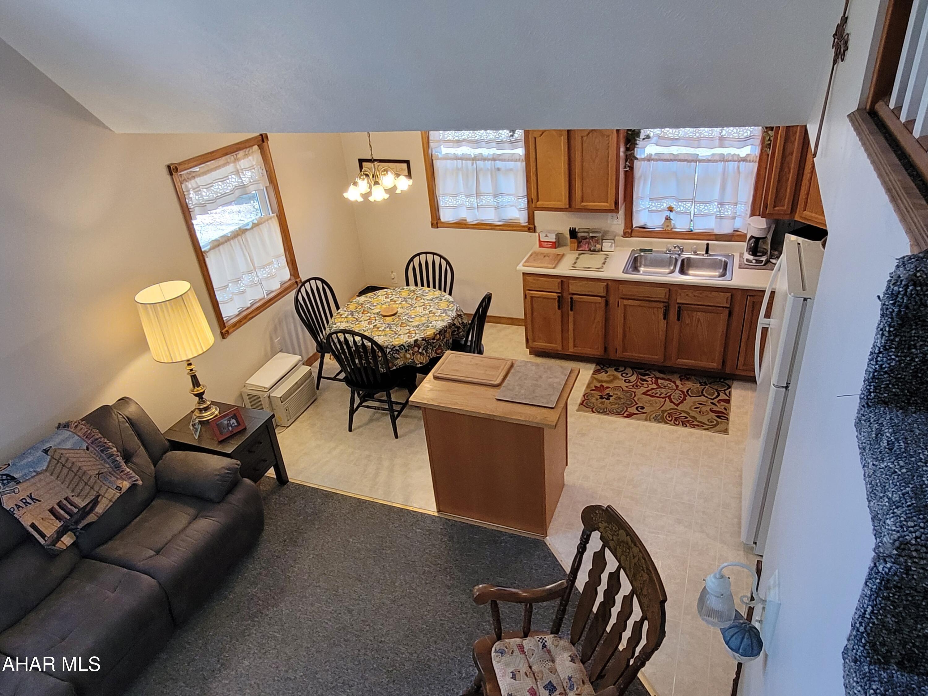 Glendale Yearound - Residential