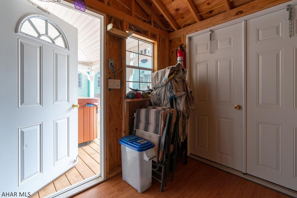 Sinking Valley - Residential