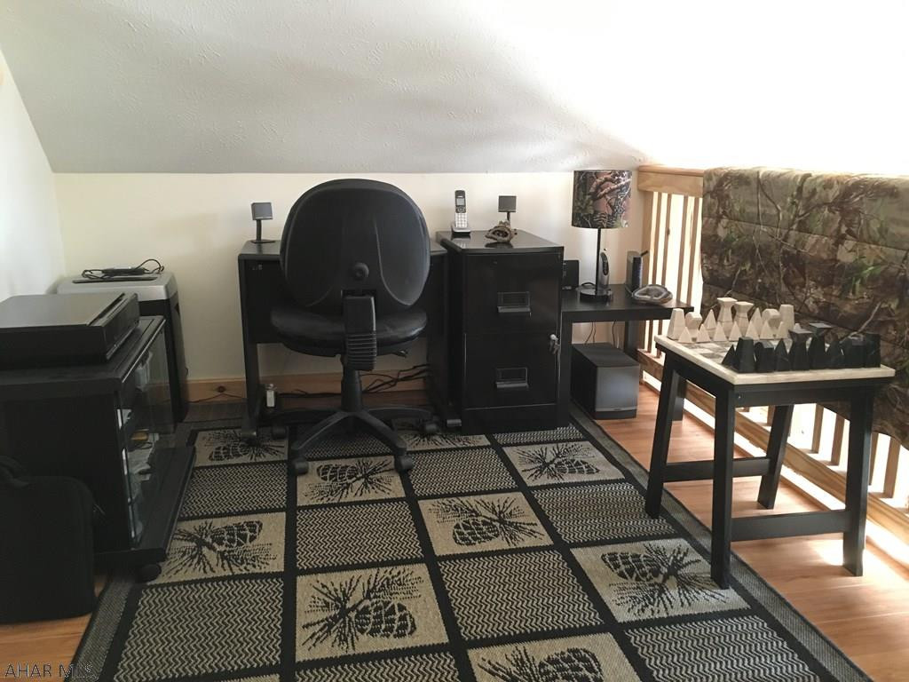 Glendale Yearound - Residential