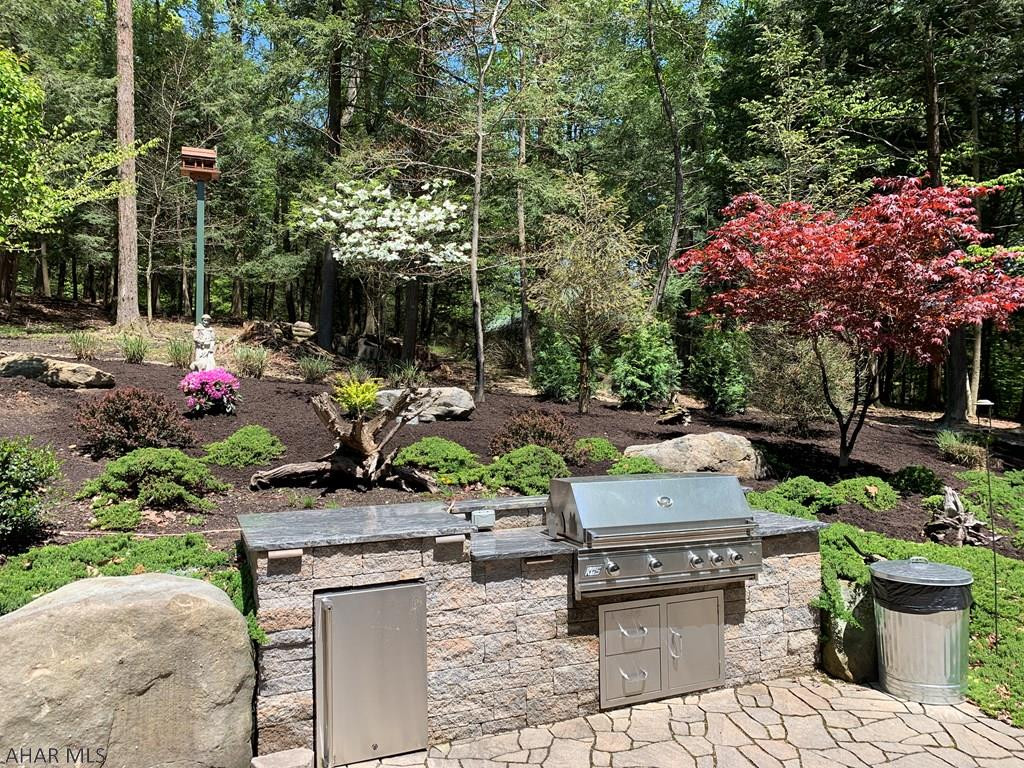 Glendale Yearound - Residential