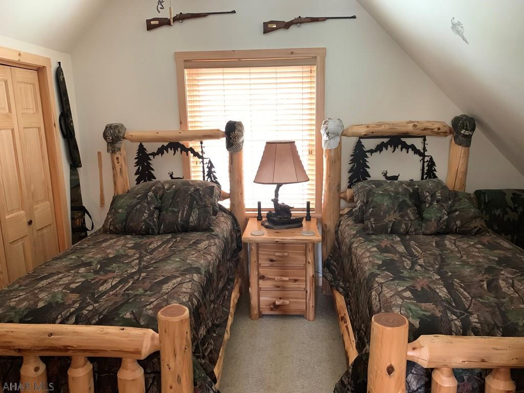 Glendale Yearound - Residential