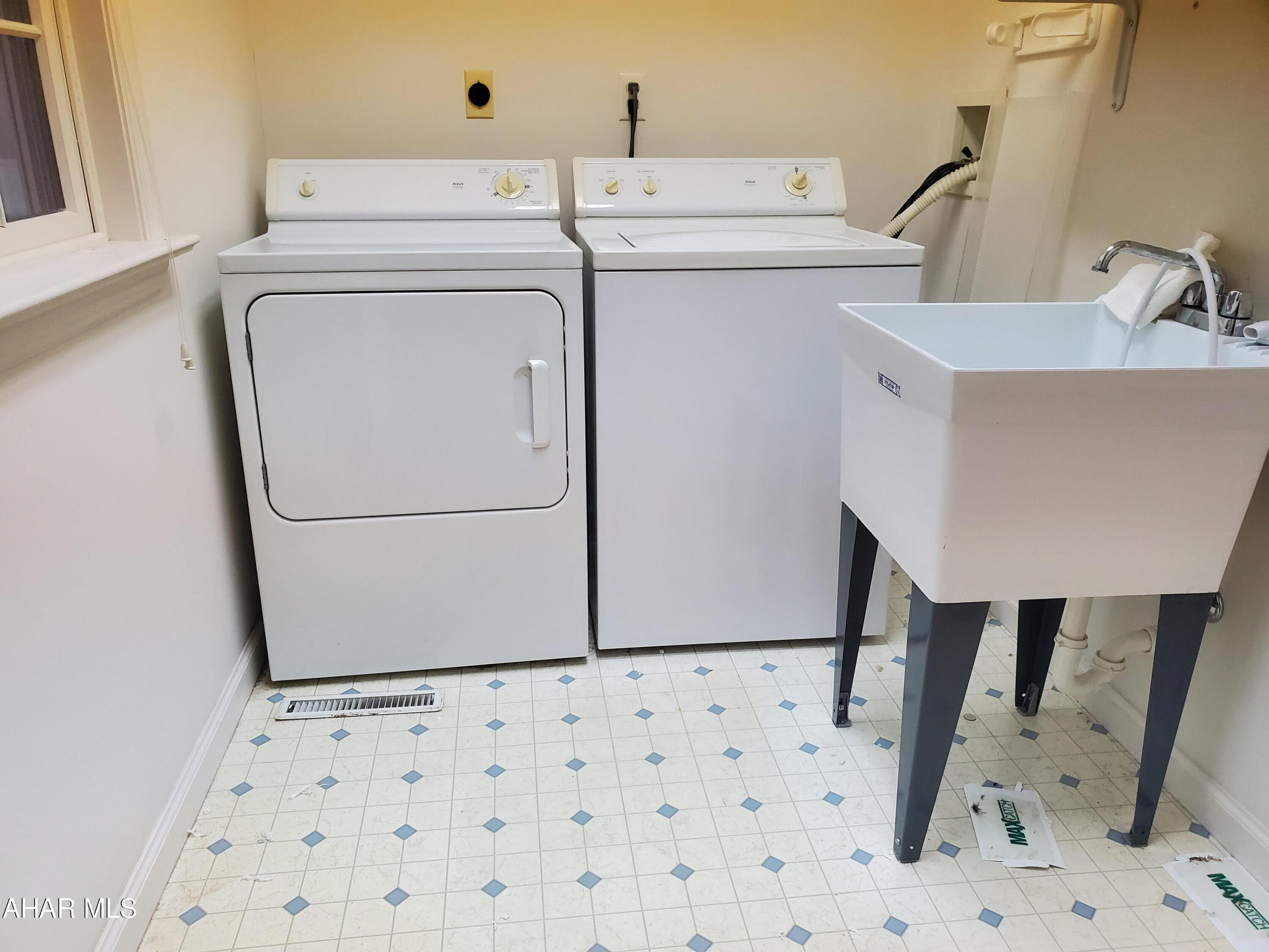 Sylvan East - Residential