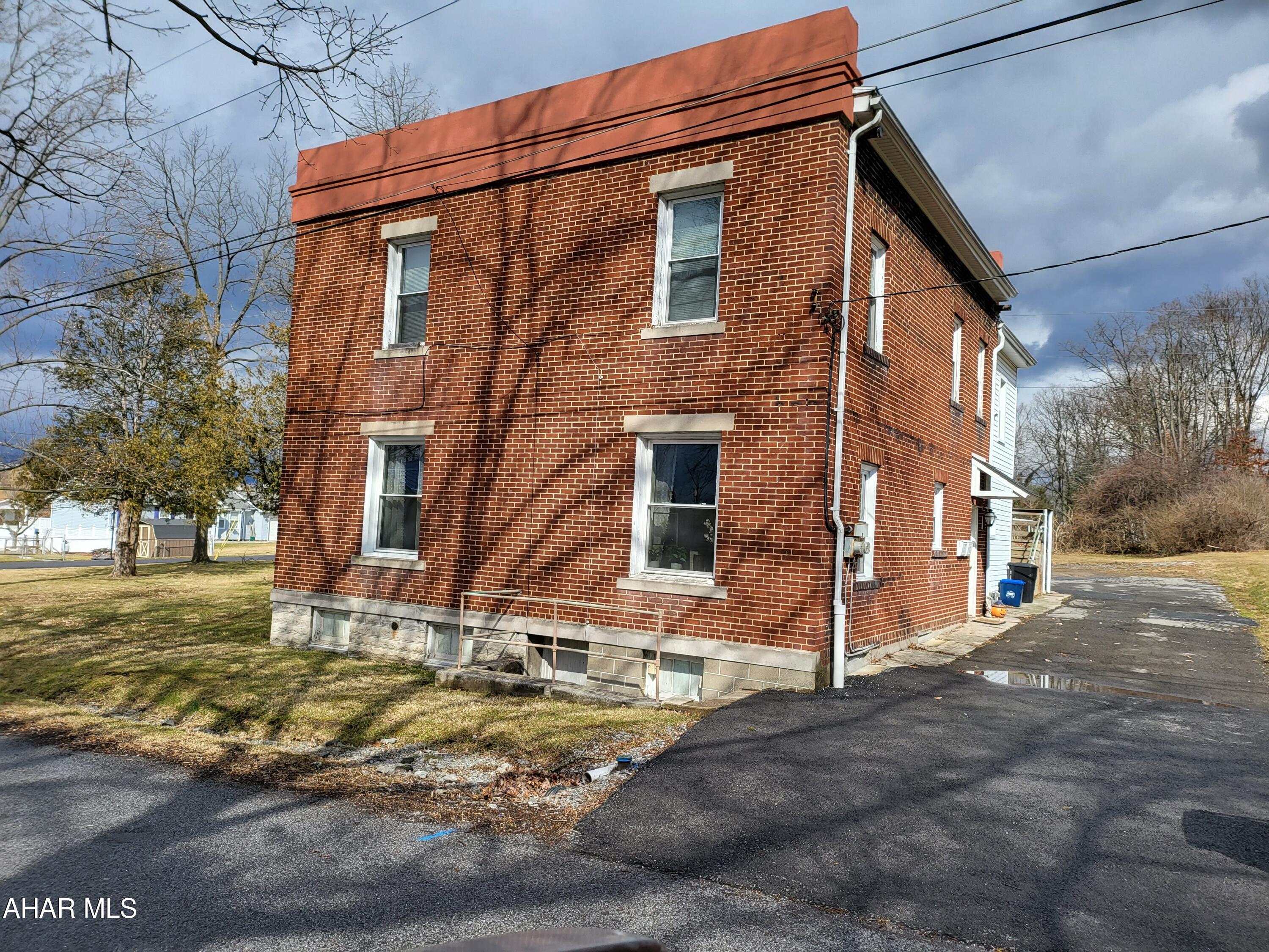 Pleasant Valley - Residential Income