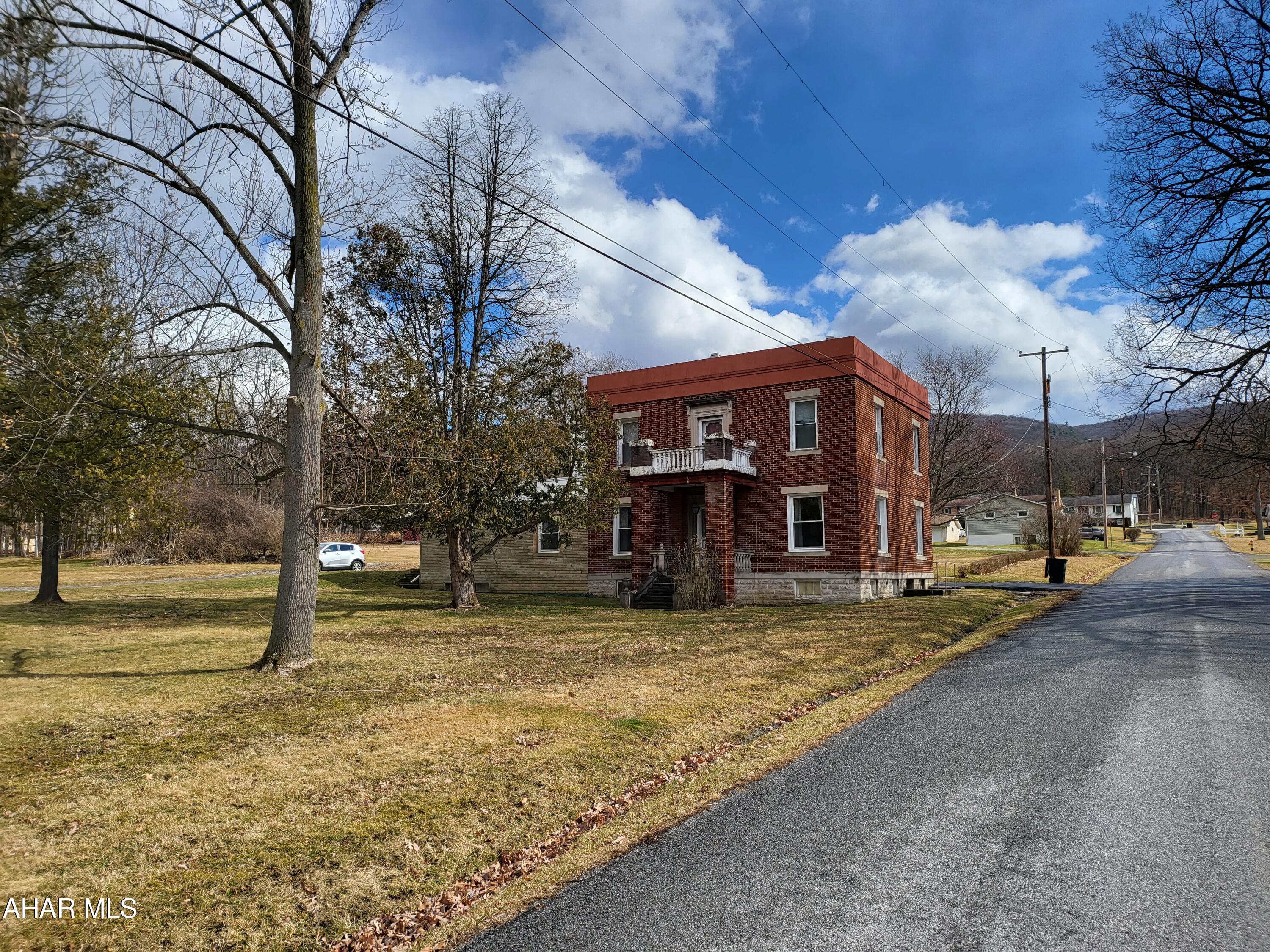 Pleasant Valley - Residential Income